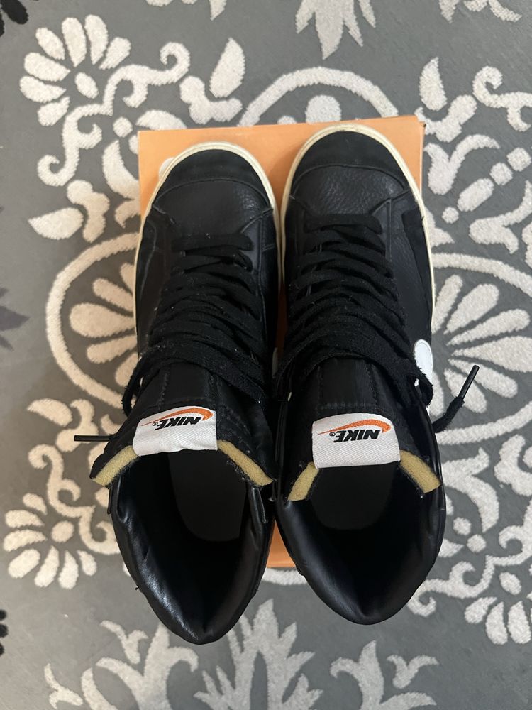 nike блейзер мид