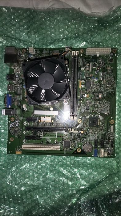 Placa de baza dell completa (procesor i5 gen4 8gbram))
