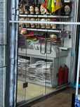 Продаются стеклянные двери для магазина