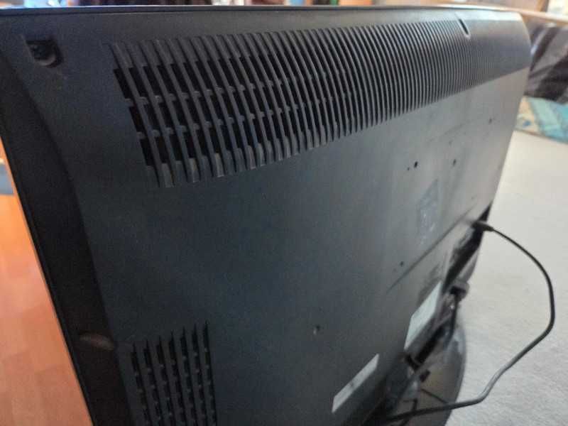 Televizor Samsung LCD, 66 cm (26 inch), HD, cu telecomandă originală
