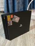 Продаю PS4 PRO 1tb