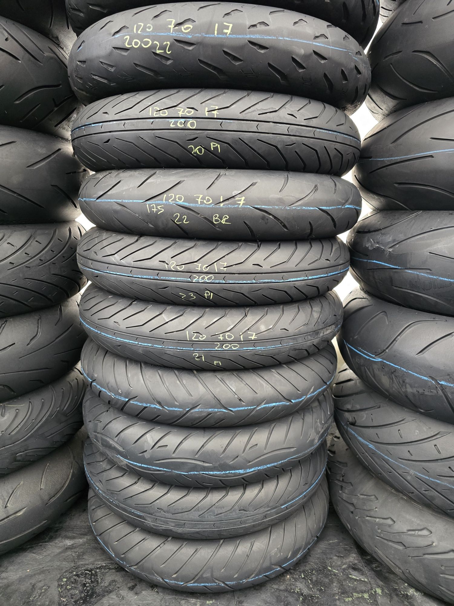 Set moto 120.70.17  190.50.17 pirelli michelin