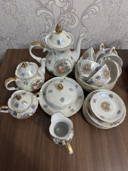 Продам чайный сервиз Мадонна на 6 персон