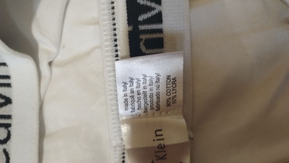 Сутиен Calvin Klein