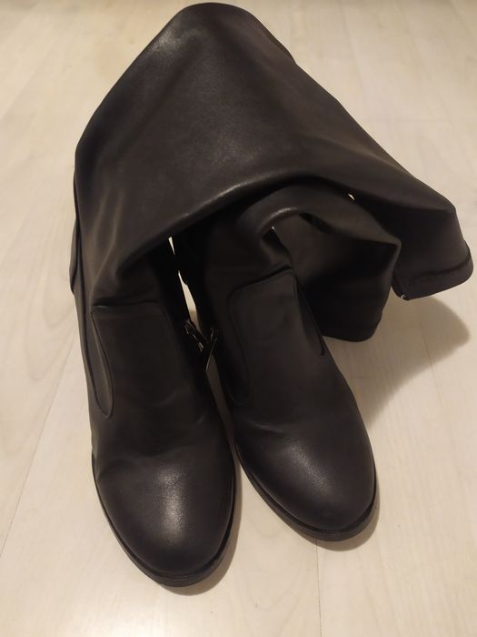 Ботуши на дебел ток