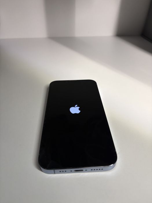 iPhone 13 Pro, Sierra Blue