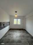 De vanzare apartament cu 2 camere, complet renovat, 46.500 euro