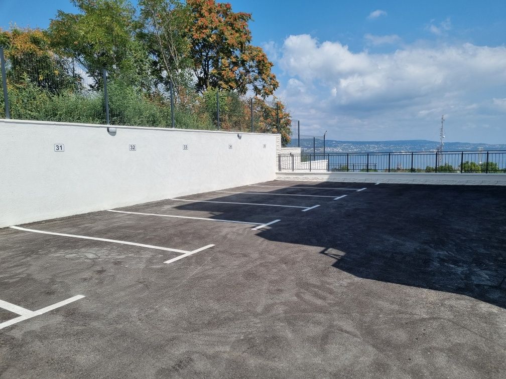 Дава се под наем Гараж / Паркомясто в Варна, Галата - 15 кв.м за 30.6 € - Снимка #3