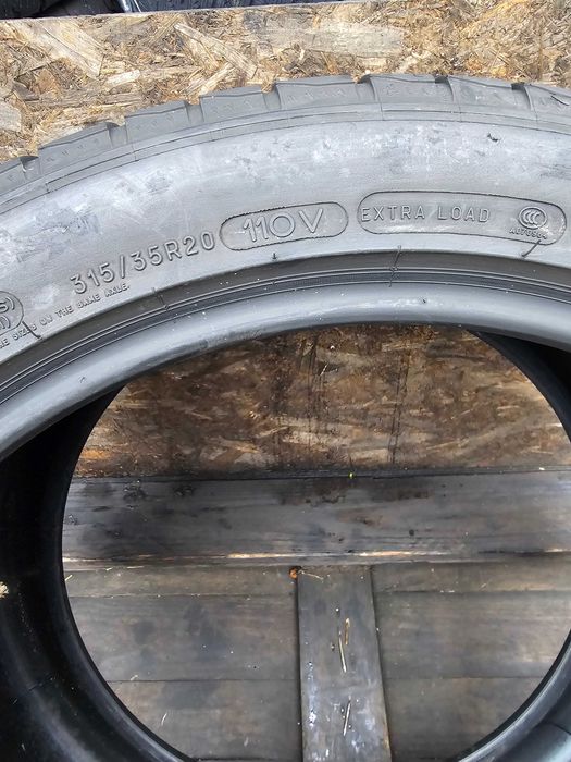 Anvelope 315 35 20/275 40 20