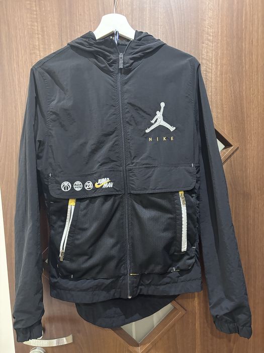 Яке ветровка JORDAN