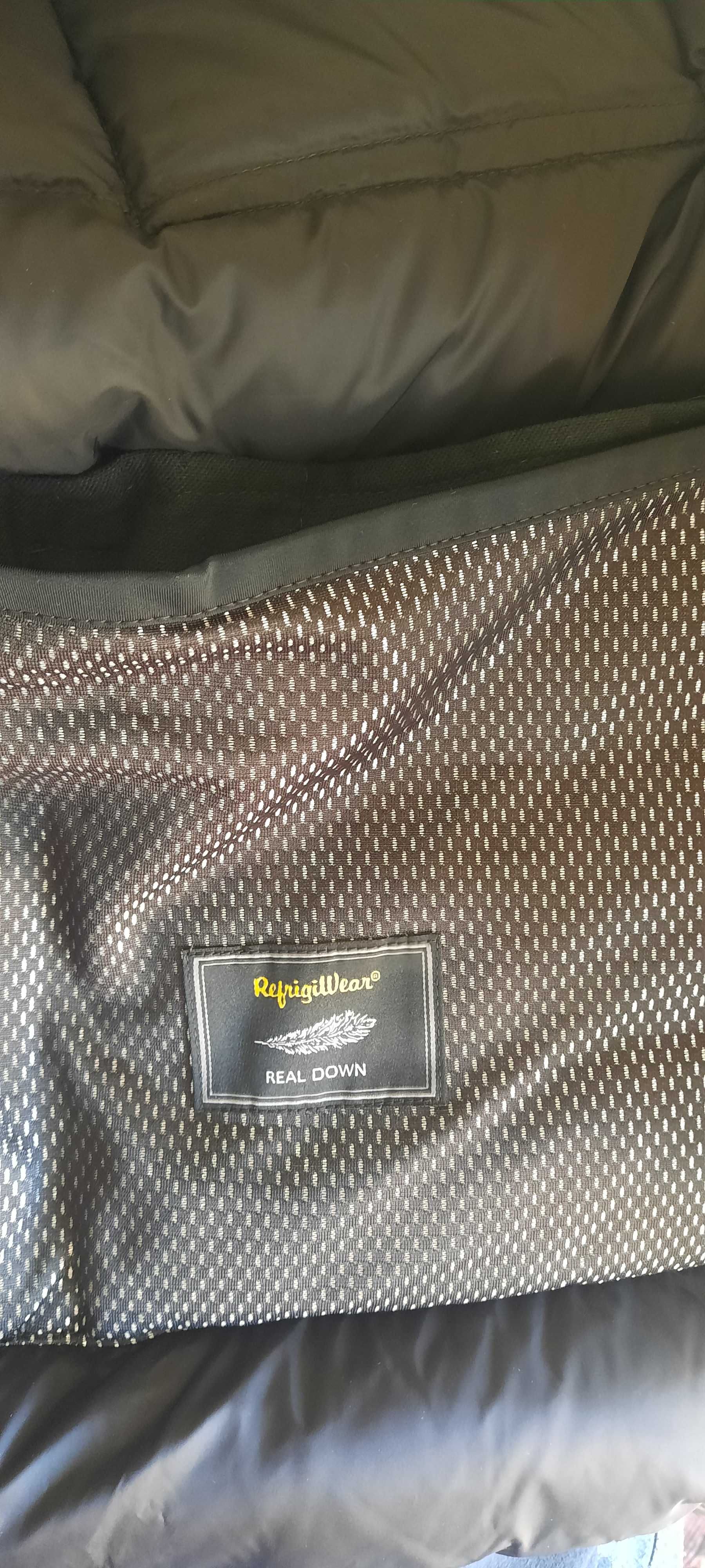 RefrigiWear®-Чисто Ново с Етикети