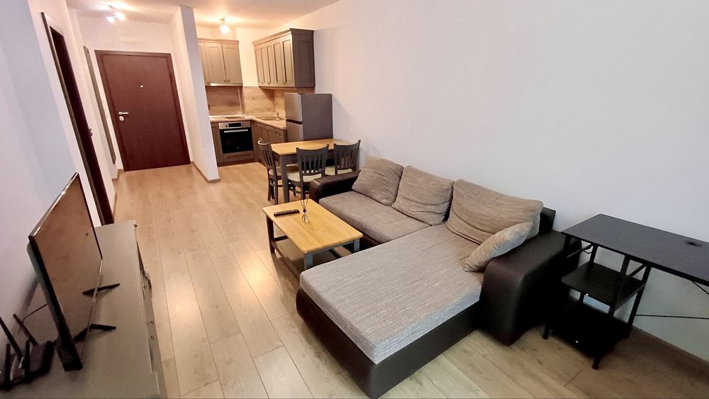 Двустаен апартамент в луксозен комплекс в Студенски Град