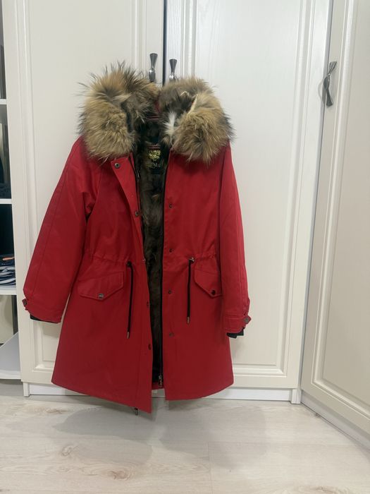 Верхняя одежда и хорошем состоянии