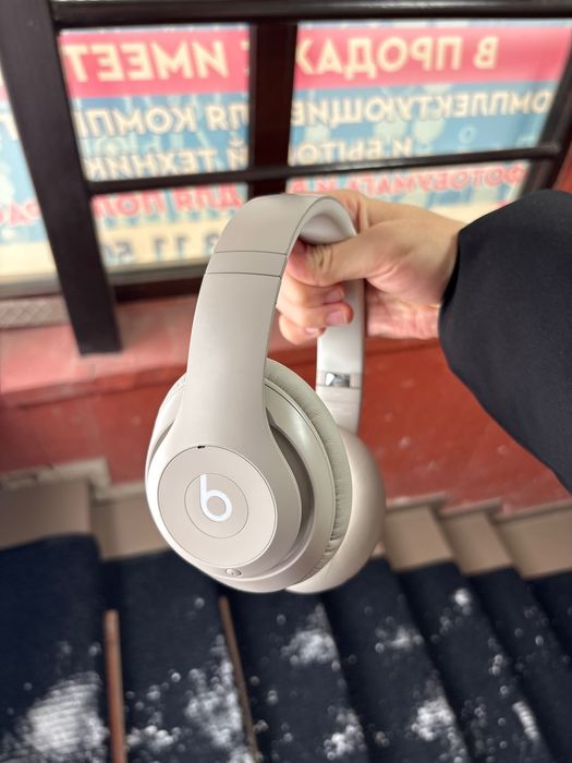 Beats Studio Pro с дефектом