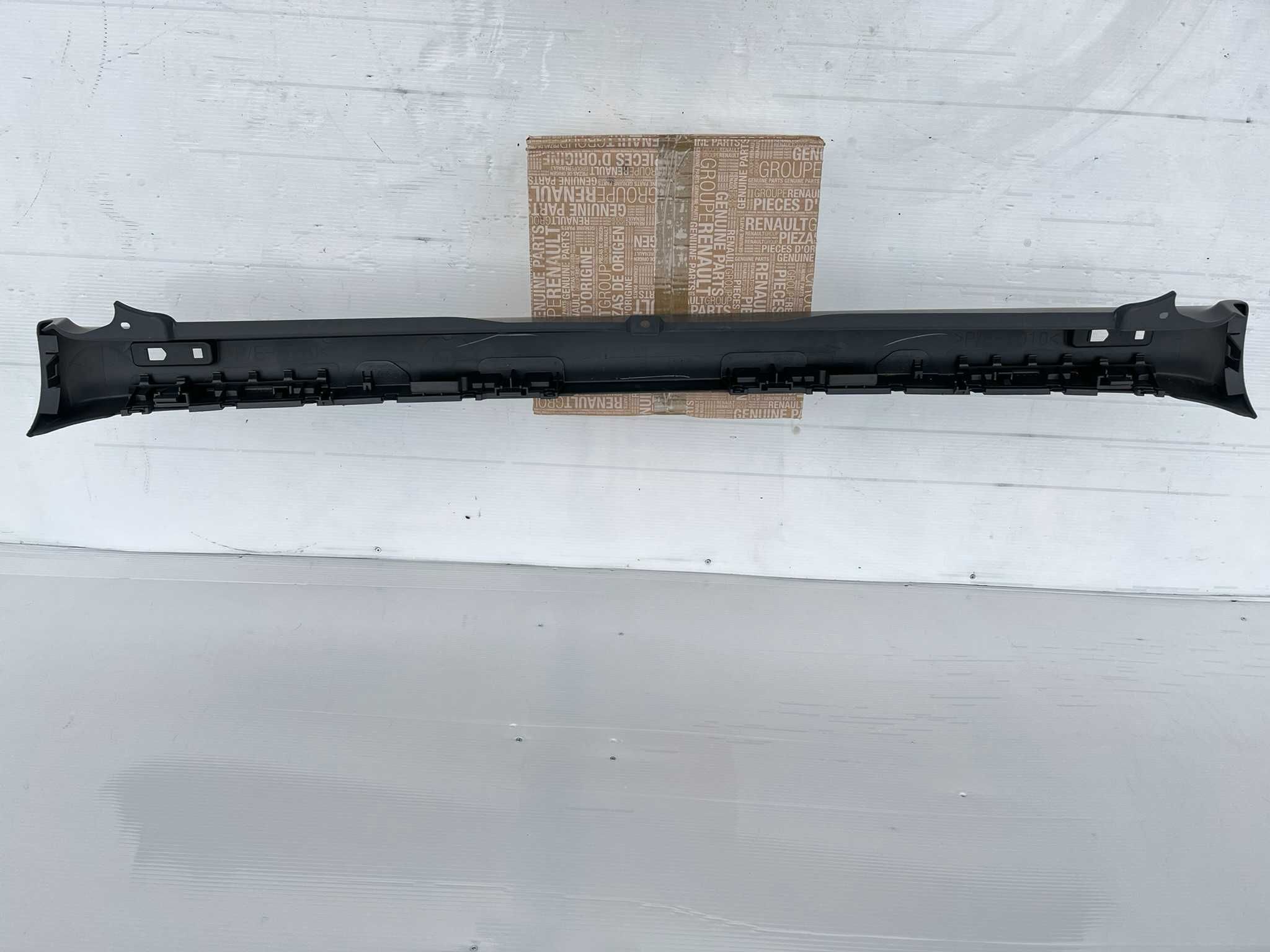 Bara spate Renault Trafic 2 Vivaro 2 noua originala Renault