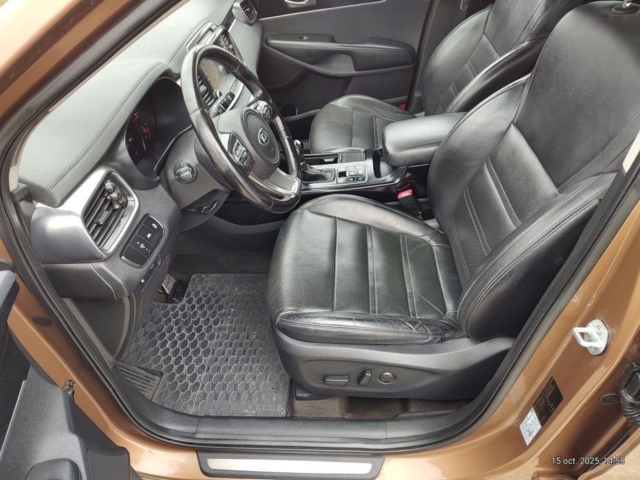 KIA SORENTO 4X4 7 locuri Inmatriculata