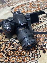 Зеркальный фотоаппарат Nikon D5200 + объектив 18-55