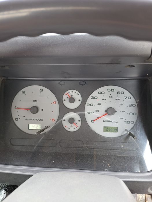 Nissan Cabstar E 96 basculabila 109.400 km