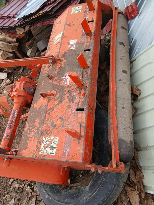 Tocătoare resturi vegetale