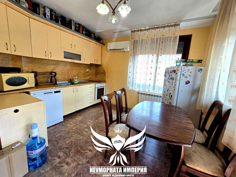 Продава се Тристаен апартамент в Асеновград - 88 кв.м за 1637 €/кв.м - Снимка #4