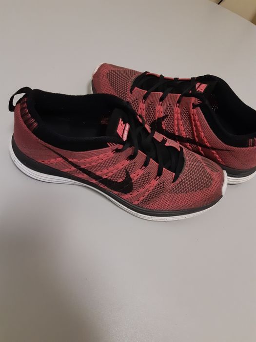 NIKE Flyknit one mărime 44