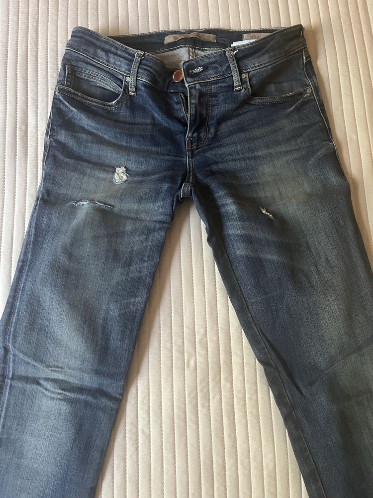 Guess marilyn zip