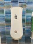 Продавам ароматизатор Glade Microspray