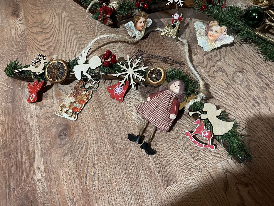 Bete Mos Nicolae , hand-made