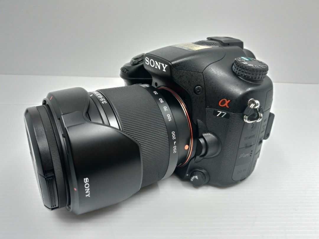 Dslr Sony Alpha A77 + Sony 18-250mm  10 din 10 Doar 1650 Cadre Trase