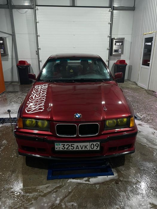 Продам BMW 320 e36