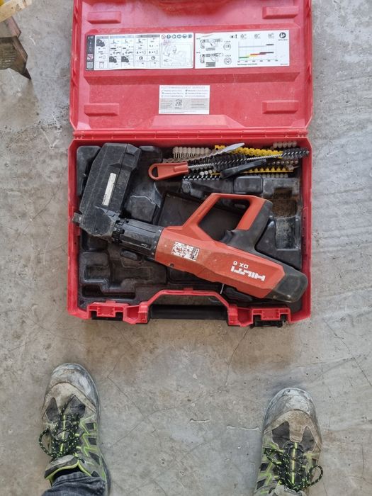 Pistol da cuie  hilti