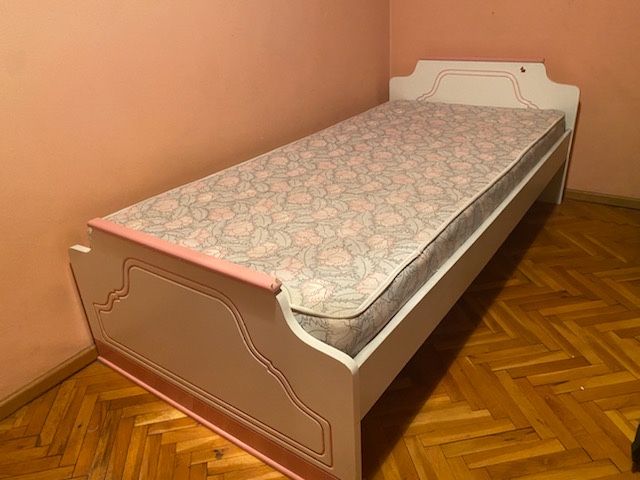 Легло за Принцеси
