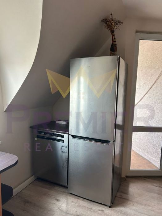 Дава се под наем Тристаен апартамент в Варна, Гранд Мол Варна - 70 кв.м за 450 € - Снимка #1