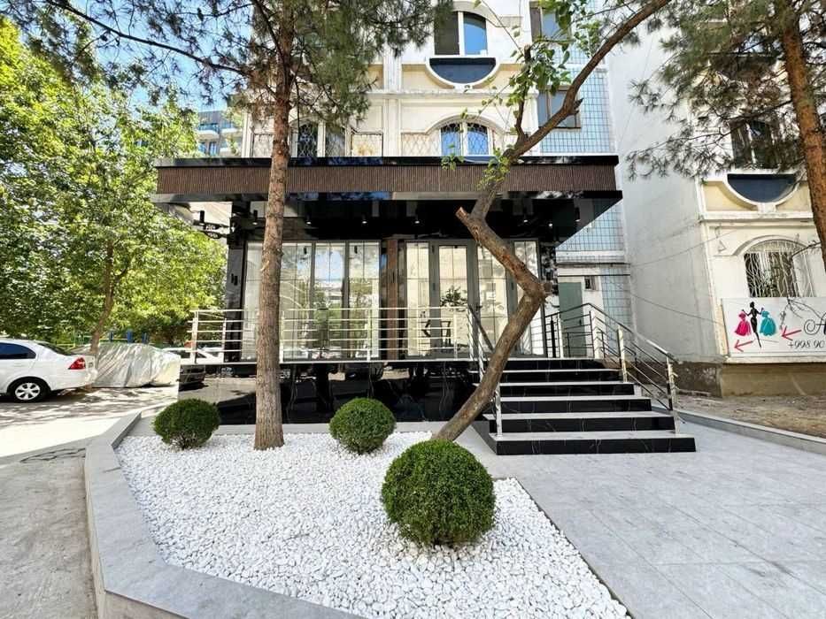 Сдаётся коммерческое помещение 100 м², Центр, 1 этаж, евро Нукусская