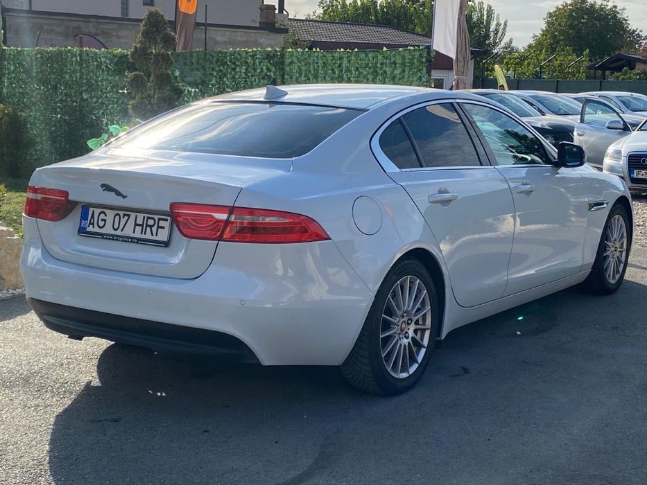 Jaguar XE 2.0D EURO 6/Posibilitate Rate /Avans 0
