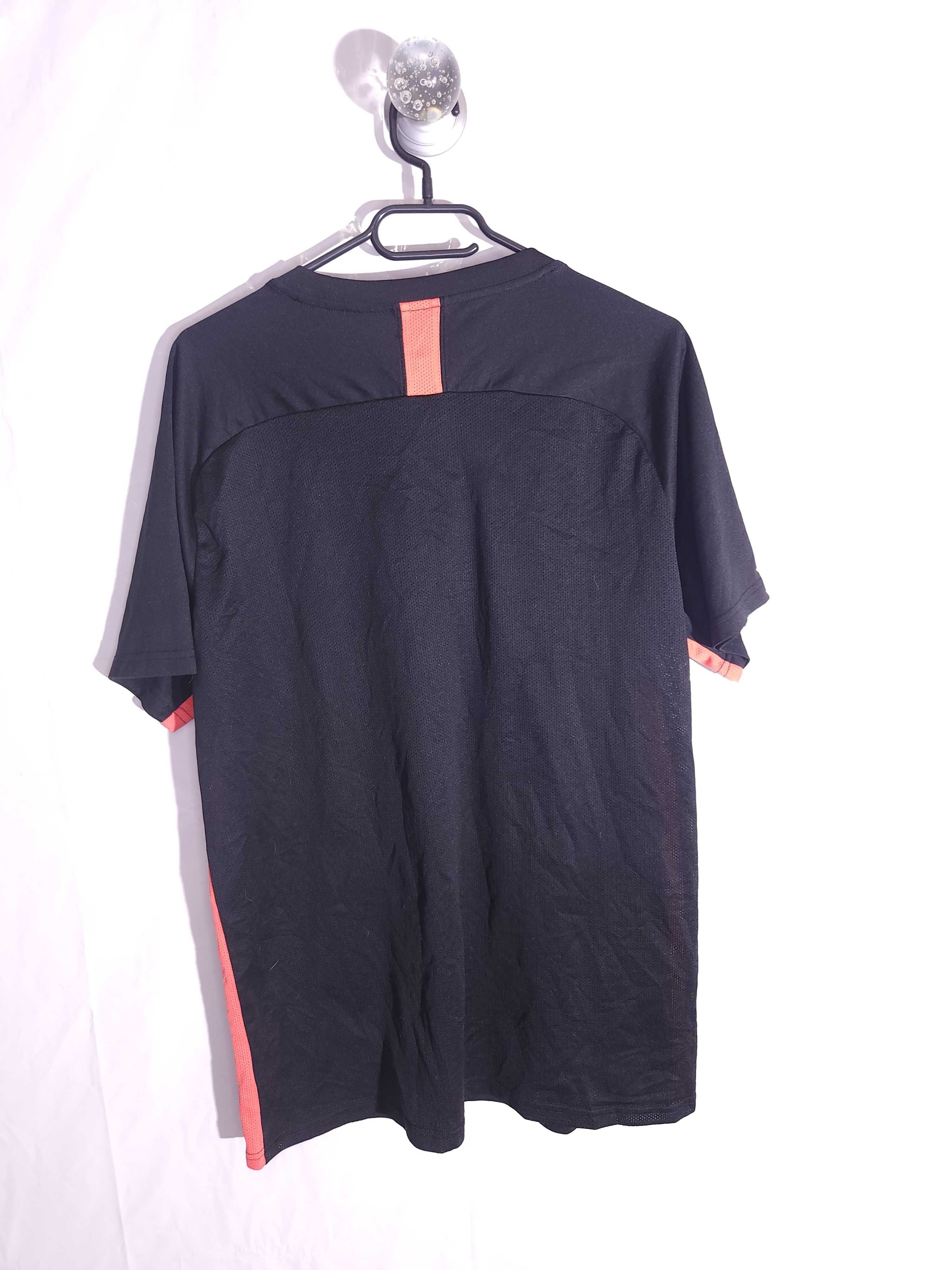 NIKE Dri-Fit Тениска/Мъжка L