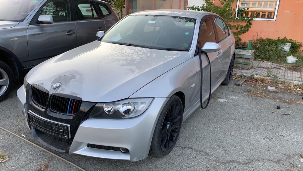 Продаваме на части бмв е90 320и 150кс. Bmw e90 320i 150hp.