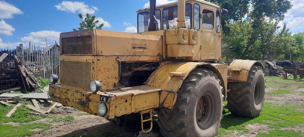 Продам кировец К701