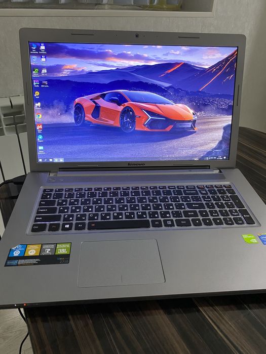 Lenovo Z710 noutbuk