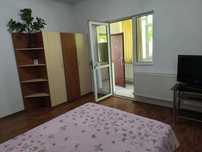 Ap spațios, ultra-central, stradal
