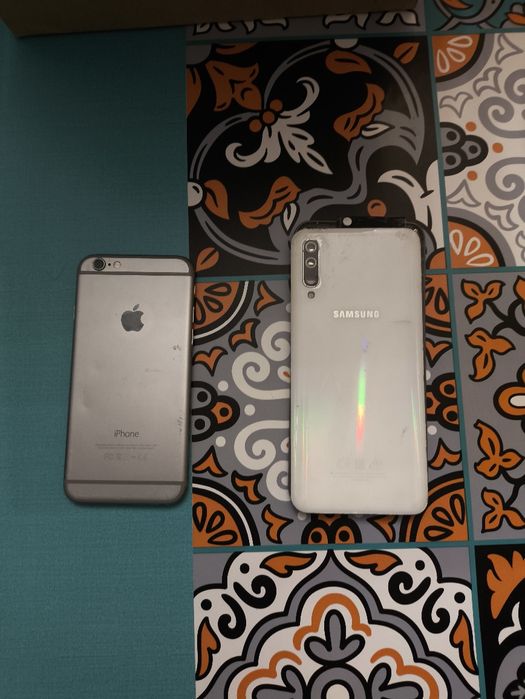 Два не рабочих телефона