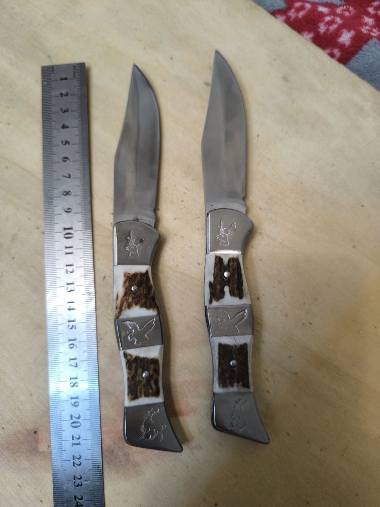 Se vinde briceag făcut manual.