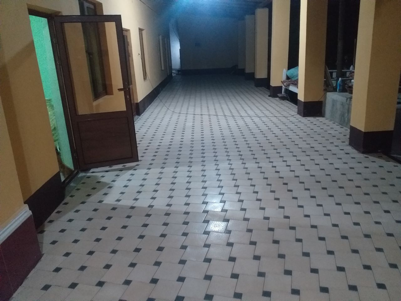 Qarshi shahar kamandi yuli.Jura baliq choyhknasidan utgandan chapdan 3
