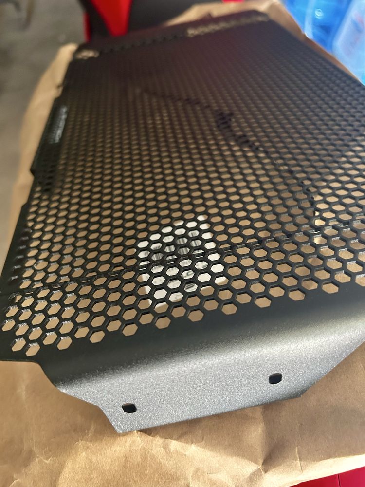 Evotech Performance Radiator Guard For Honda CBR 650R 2019 -  2023
