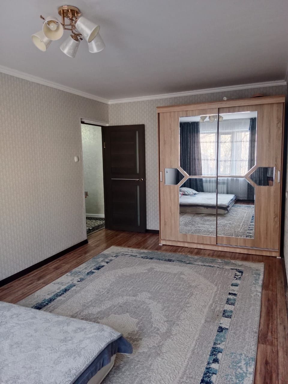 Продам двух комнатную квартиру