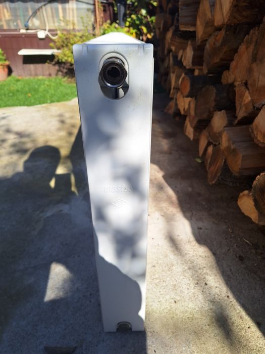 Se vinde calorifer/radiato 200/60/10cm