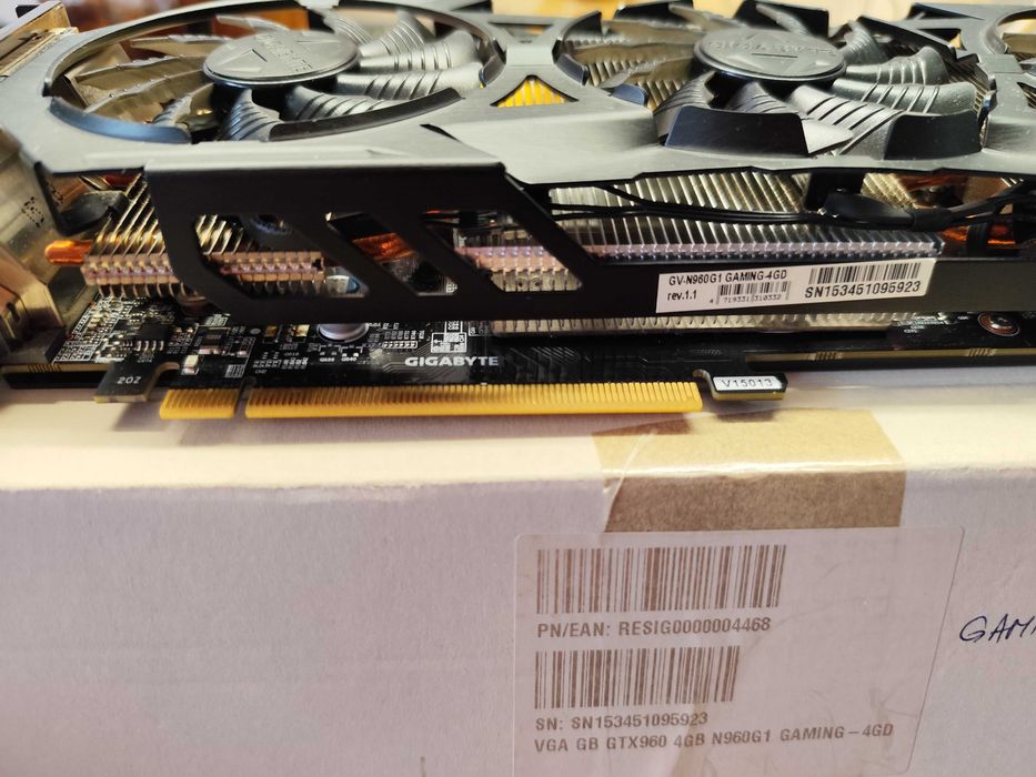 placa video Gigabyte GTX 960 OC WINDFORCE