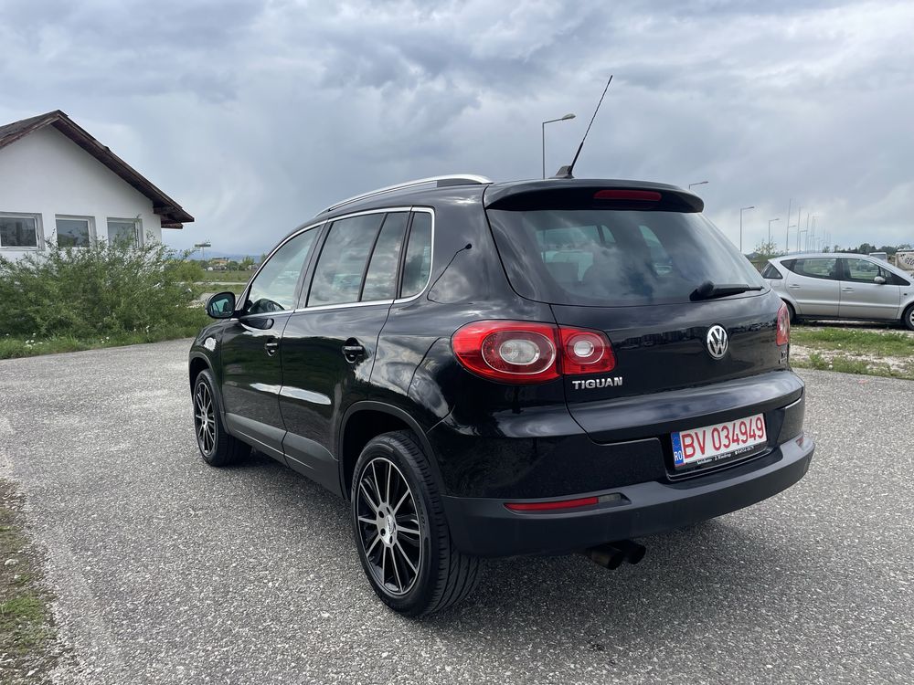 Vând VW TIGUAN SPORT STYLE 1.4 TSI benzina 150 CP an 2008 4x4