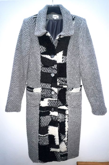 Palton nou cu lână si nasturi