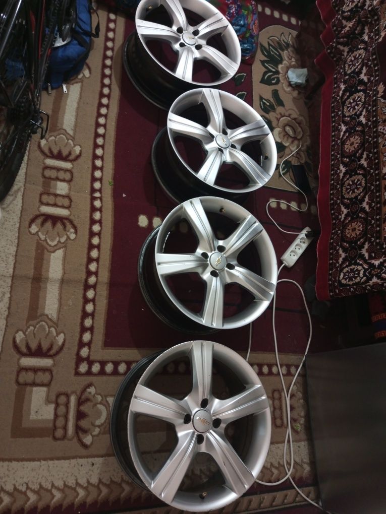 Leksus diska sotiladi holati yaxshi